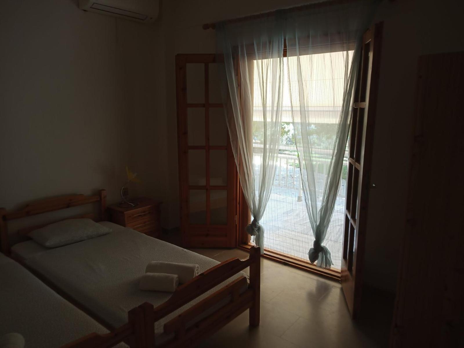 St Paul And Peter'S House Apartment Asproválta Luaran gambar