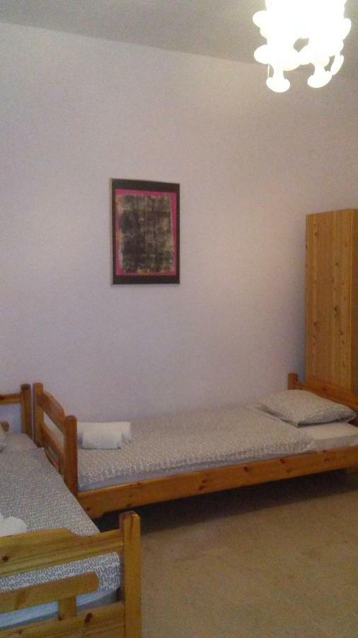 St Paul And Peter'S House Apartment Asproválta Luaran gambar